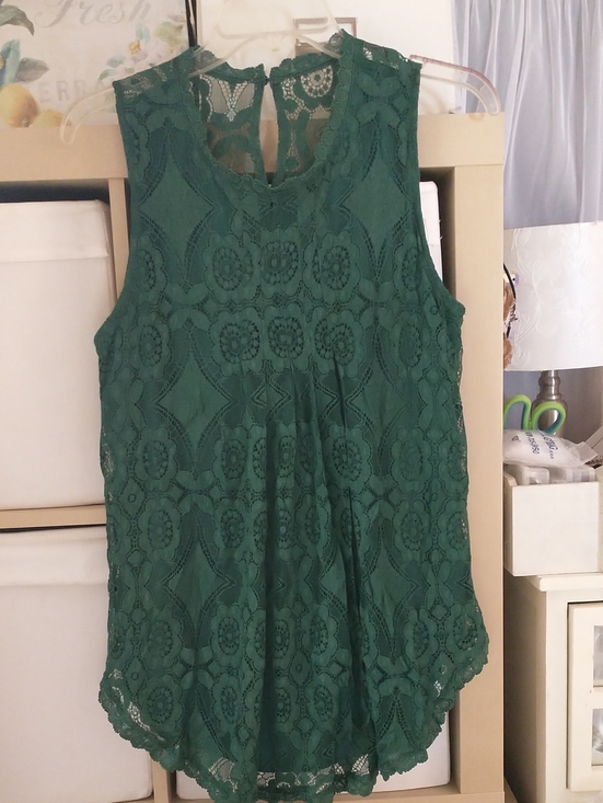 Tops - Green Lace Tank Top